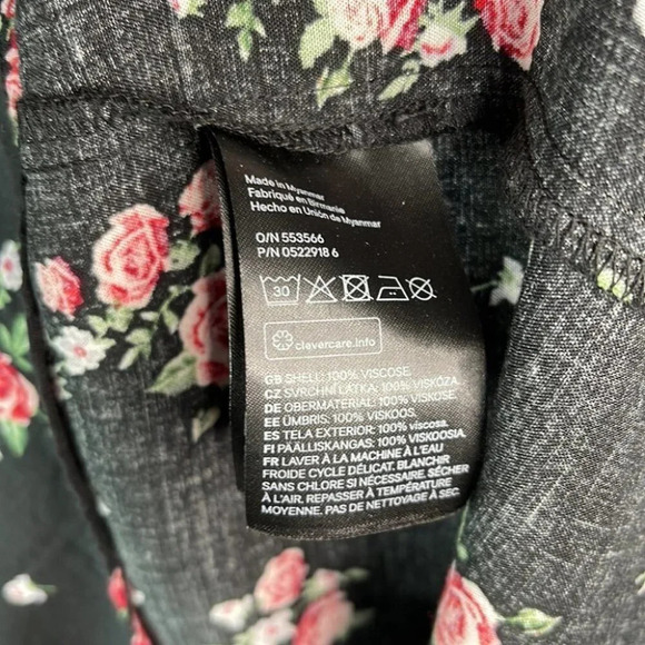 H&M Rose Floral Print Mini Dress Black Floral Elastic Waist 1/2 Sleeve 12 - Picture 10 of 12